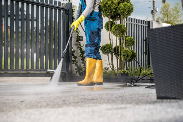 Best Fence Cleaning  in Malibu, CA