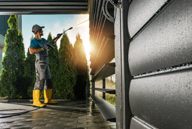 Professional Pressure Washing Services in Malibu, CA